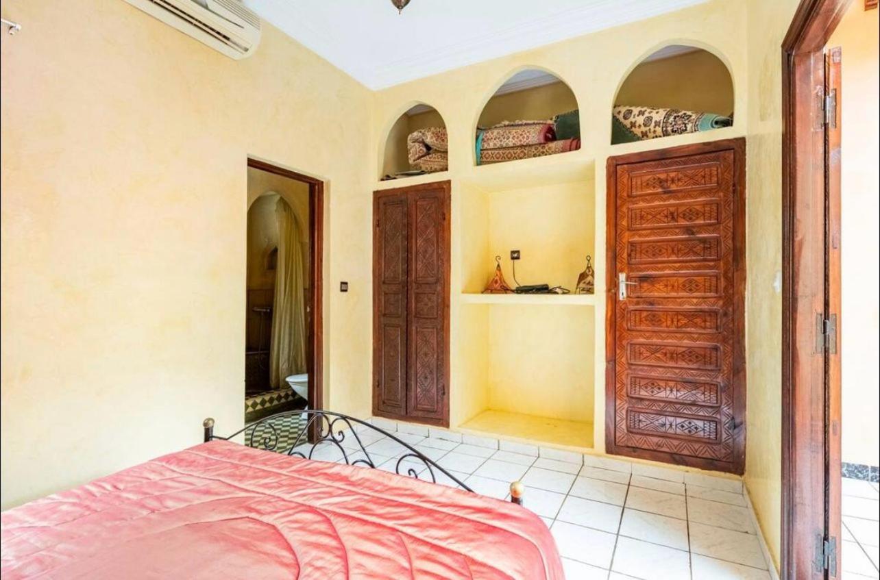 Riad Palace 4 Suites With Pool มาร์ราเกช ภายนอก รูปภาพ